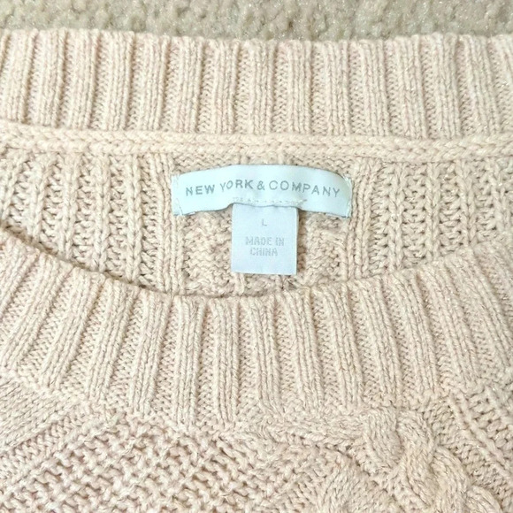 New York & Company Cable Knit Tunic Sweater, size L - Picture 2 of 6